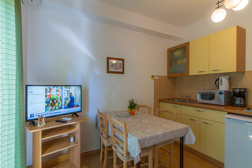 Apartment No.2
