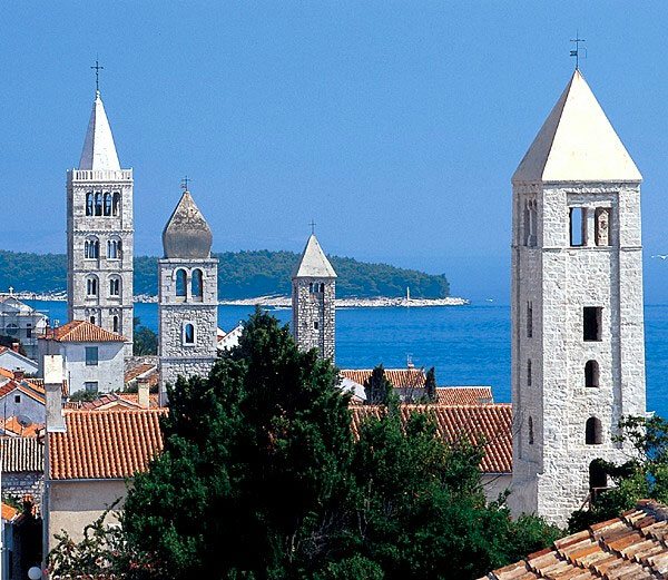 Stari grad Rab - 4 zvonika